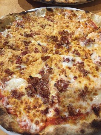 Pizza Piola