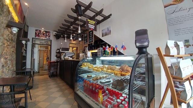 Bajareque Coffee House